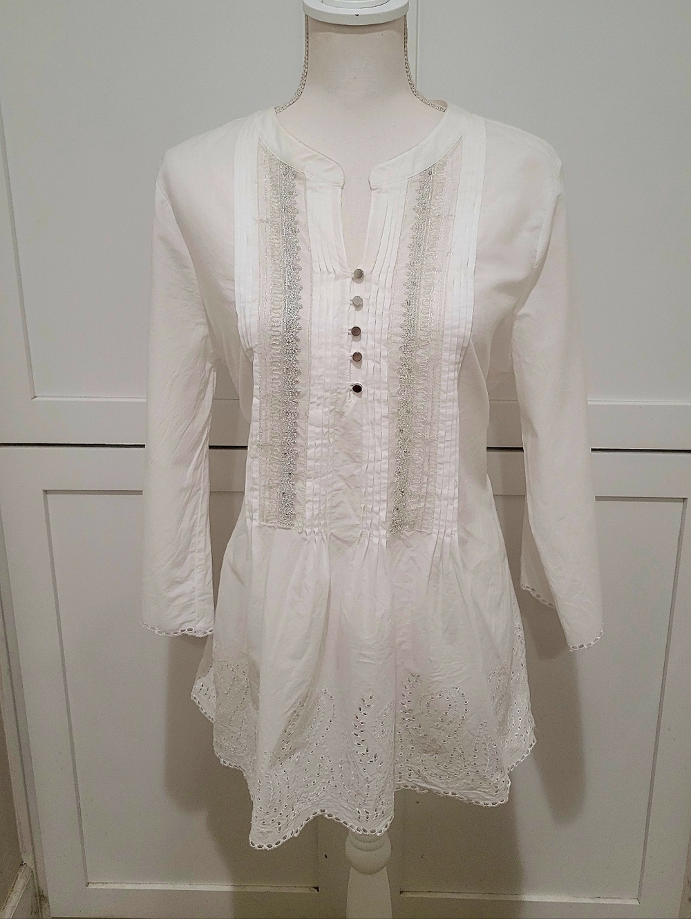 Nurture 100% Cotton White Blouse w/Pintucking | Size Large